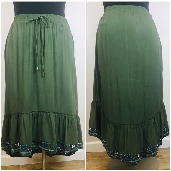 Time and Tru Dresses & Skirts - Hi-Low Olive Green Embroidered Skirt
